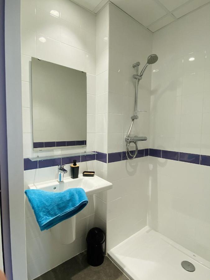 Hostel Flamingo Nimes Gare Centre Eksteriør billede